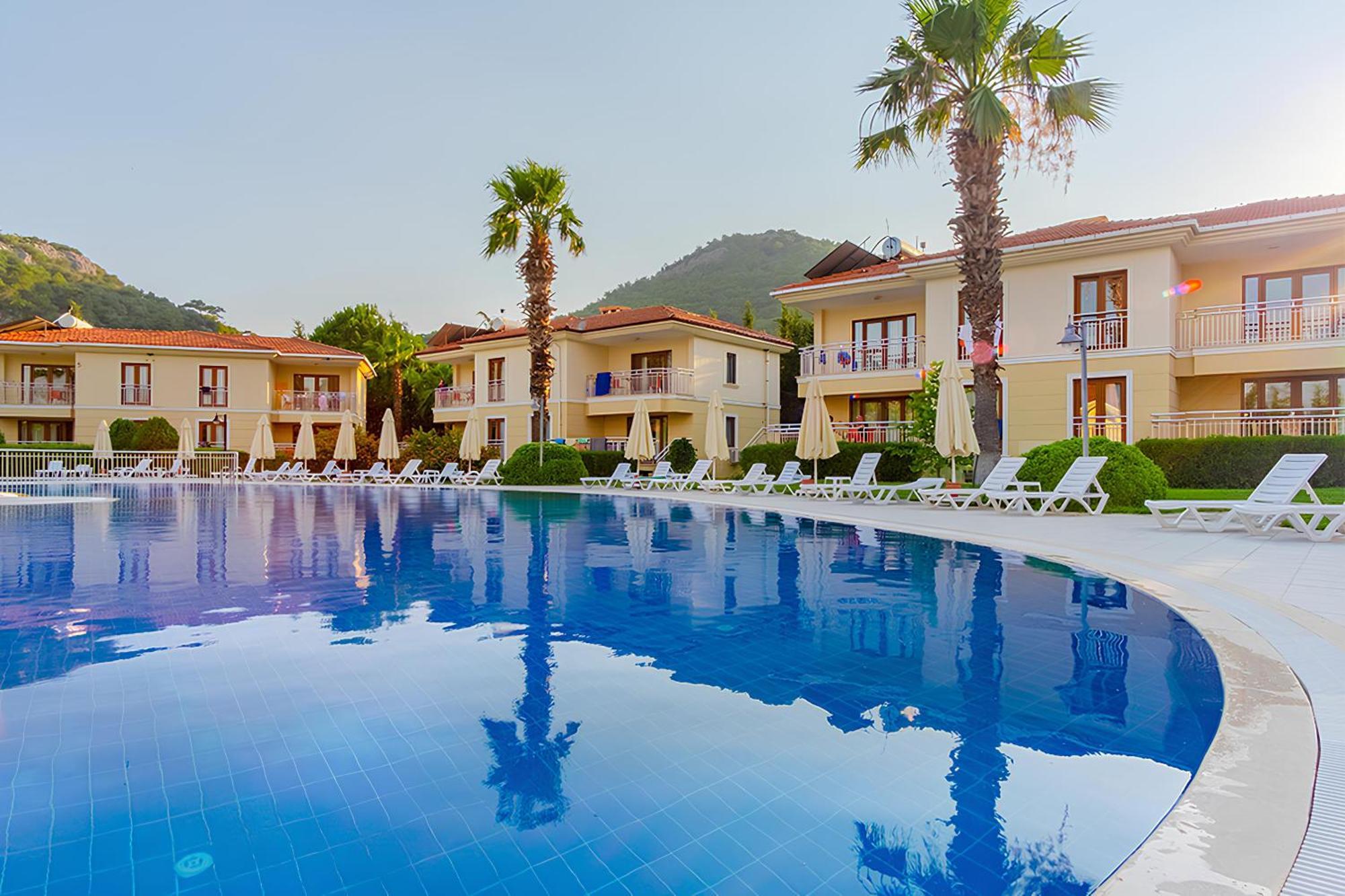 The One Club Hotel Sarigerme Exterior photo