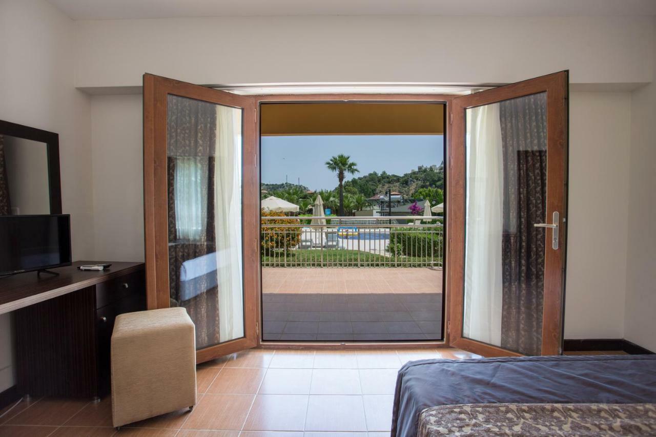 The One Club Hotel Sarigerme Exterior photo
